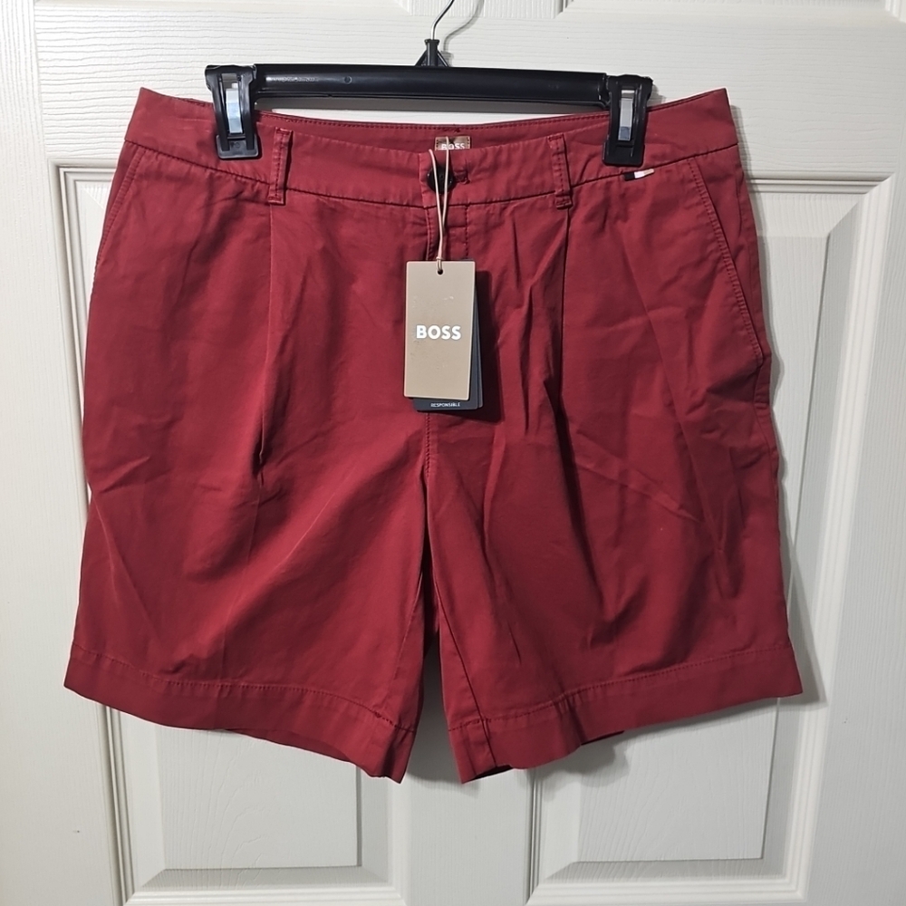 Boss Bermuda‎ Shorts C Taggie D Chino Shorts Maroon Women's Size 8 New With Tags